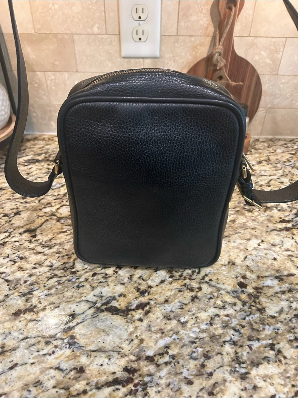 Gucci Black Logo Shoulder Bag Men's Adjustable Strap Designer Brass Hardware coa